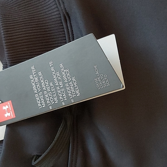 Under Armour Girls Armour Fleece pants. - Picture 6 of 6